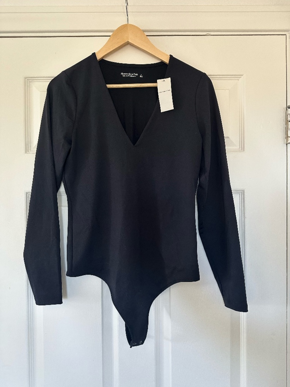 Abercrombie & Fitch A&F Black V-neck bodysuit NWT